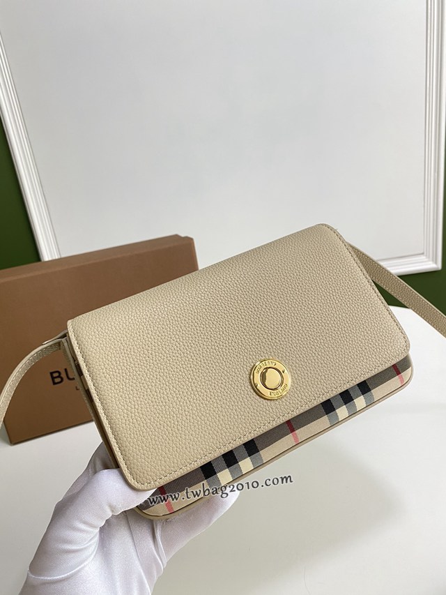 Burberry專門店新款粒紋皮革典藏Vintage復古格紋女包 巴寶莉單肩斜挎小包 yxb1241